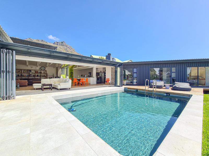 5 Bedroom Property for Sale in Hout Bay Western Cape